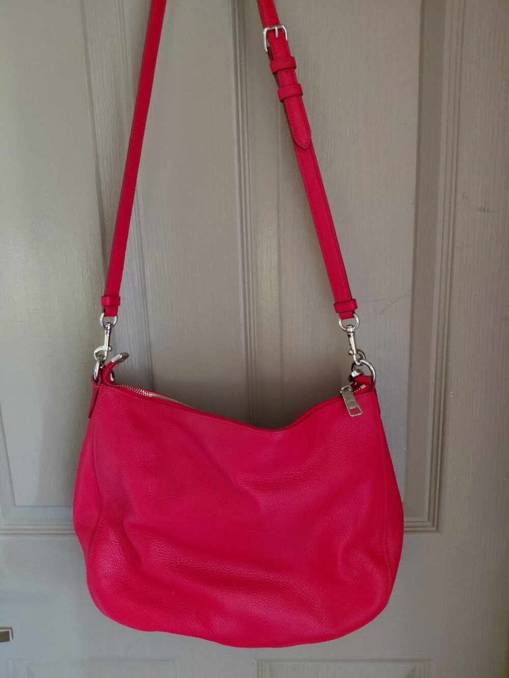 Coach Red Leather Shoulder Bag - Picture 2 of 8